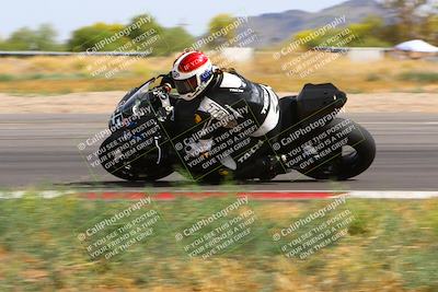 media/Apr-30-2023-CRA (Sun) [[020fcf5d43]]/Race 11-600 Expert Superbike/